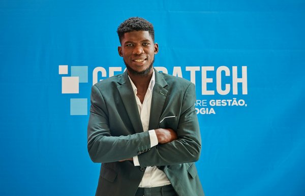 How do UK video games incorporate historical accuracy in storytelling?